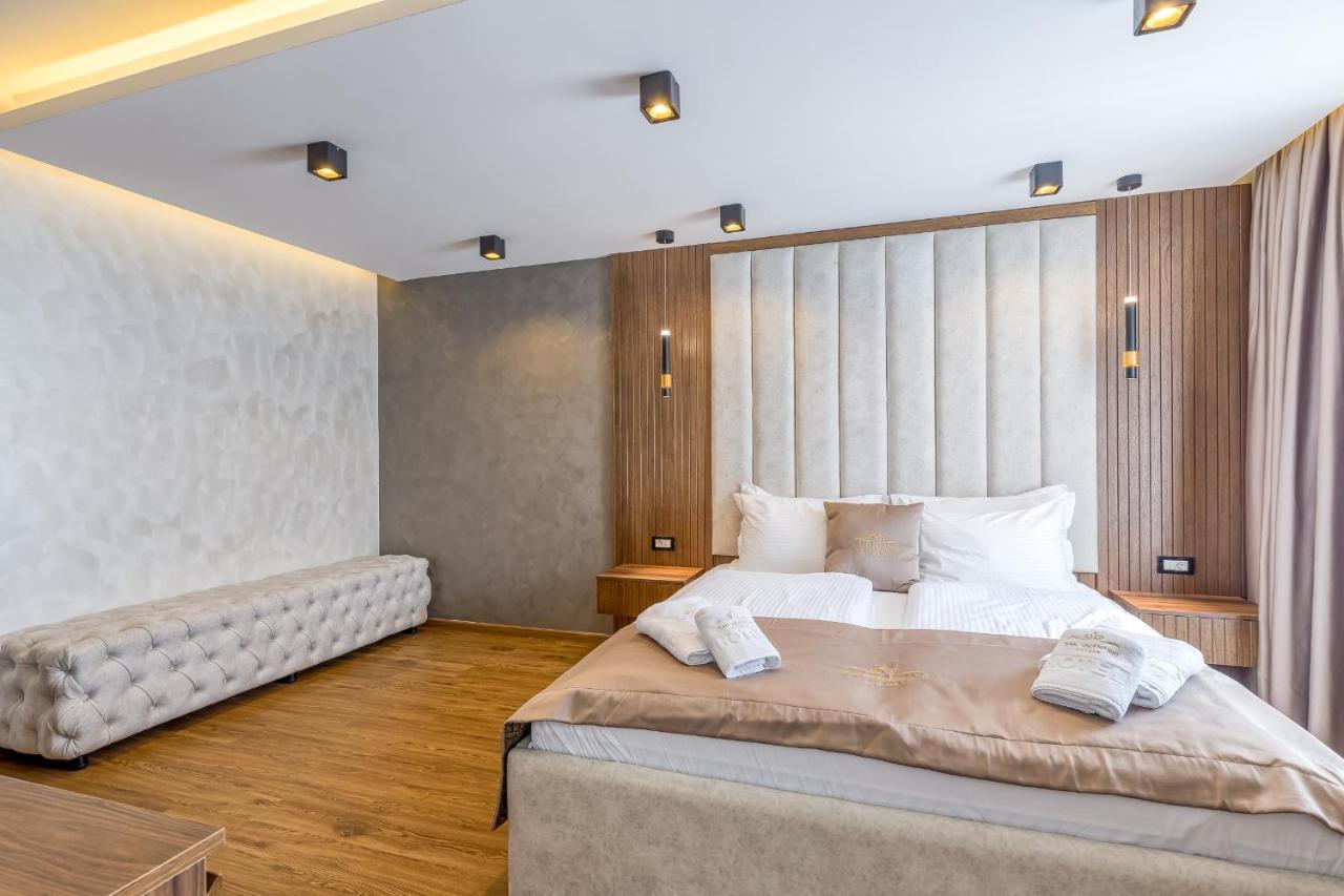 Aparthotel San Valentino Palace à Umag Extérieur photo
