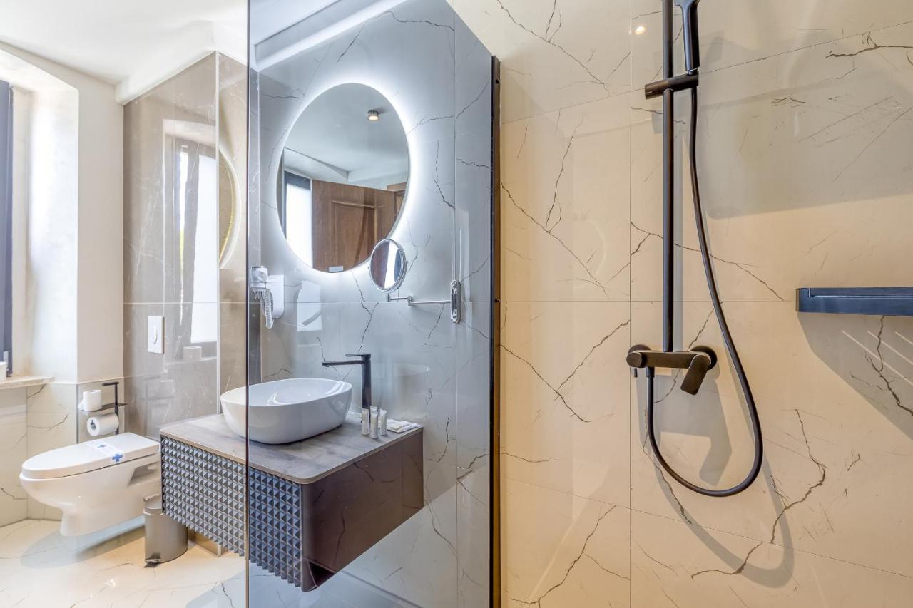 Aparthotel San Valentino Palace à Umag Extérieur photo